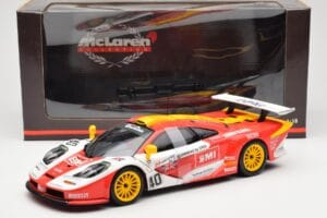McLaren F1 GTR #40 J. O'Rourke / M. Sugden / P. Auberlein EMI 24 Hours of Le Mans 1996 UT Models 1:18 39820 Métal — image 6 sur 6