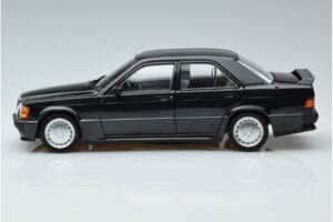 Mercedes 190 E 2.3-16 Cosworth W201 Norev 1:18 183830 Métal — image 4 sur 7