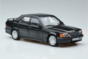 Mercedes 190 E 2.3-16 Cosworth W201 Norev 1:18 183830 Métal — image 5 sur 7