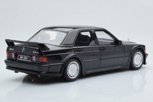 Mercedes 190E W201 2.5-16 Evo I Noir Otto 1:18 OT151 Résine — image 2 sur 6