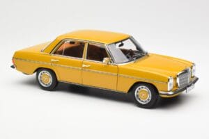 Mercedes 200/8 W115 Sahara Jaune Norev 1:18 183771 Métal — image 6 sur 8