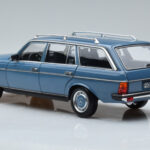 Mercedes 200T S123 Bleu Norev 1:18 - image 6 of 7