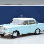 Mercedes 220 S W111 Bleu Norev 1:18 183920 Métal - image 7 of 7