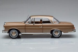 Mercedes 250 SE Coupe W111 Or Métallisé Norev 1:18 183759 Métal — image 4 sur 7