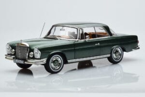 Mercedes 250 SE Coupe W111 Vert Métallique Édition Limitée Norev 1:18 183764 Métal