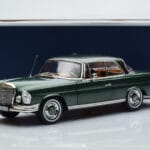 Mercedes 250 SE Coupe W111 Vert Métallique Édition Limitée Norev 1:18 183764 Métal - image 7 of 7