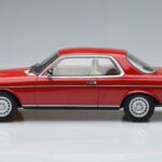 Mercedes 280 CE C123 Rouge Otto 1:18 OT145 Résine - image 3 of 6