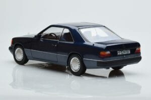 Mercedes 300 CE-24 C124 Coupe Nautical Bleu Édition Limitée Norev 1:18 183882 Métal — image 6 sur 7