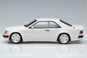 Mercedes 300 CE C124 AMG The Hammer Arctic Blanc Otto 1:18 B66040639 Résine — image 3 sur 6