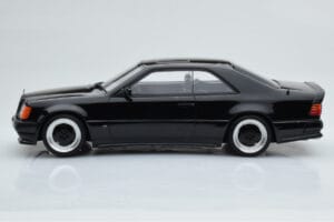 Mercedes 300 CE C124 AMG The Hammer Noir Otto 1:18 OT209 Résine — image 3 sur 6