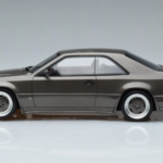 Mercedes 300 CE C124 AMG The Hammer Gris Otto 1:18 - image 3 of 6