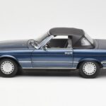 Mercedes 300 SL R107 Bleu Nautique Norev 1:18 - image 4 of 8