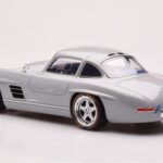 Mercedes 300 SL W198 Gullwing By S-Klub Gris GT Spirit 1:18 - image 5 of 6