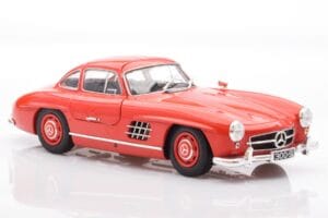 Mercedes 300 SL W198 Gullwing Rouge Minichamps 1:18 110037211 Métal — image 6 sur 8