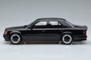 Mercedes 300E W124 5.6 AMG The Hammer Otto 1:18 OT638 Résine — image 3 sur 6