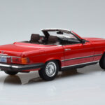 Mercedes 450 SL R107 Version US Rouge Norev 1:18 - image 3 of 8