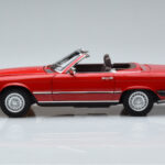 Mercedes 450 SL R107 Version US Rouge Norev 1:18 - image 5 of 8