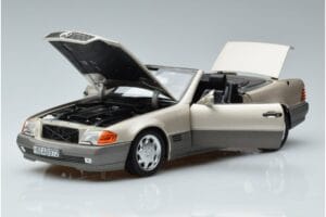 Mercedes 500 SL R129 Smoke Argent Norev 1:18 183719 Métal — image 2 sur 7