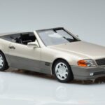 Mercedes 500 SL R129 Smoke Argent Norev 1:18 183719 Métal - image 5 of 7