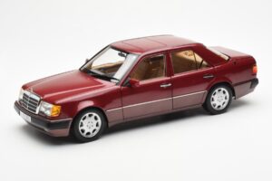Mercedes 500E W124 Rouge Metallic Édition Concessionnaire Norev 1:18