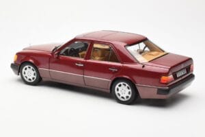 Mercedes 500E W124 Rouge Metallic Édition Concessionnaire Norev 1:18 B66040699 Métal — image 7 sur 8