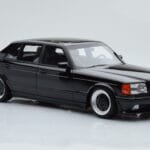 Mercedes 560 SEL AMG W126 Obsidian Noir Otto 1:18 - image 4 of 6