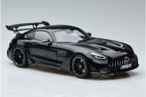 Mercedes AMG GT C190 Black Series Noir Norev 1:18 183900 Métal — image 5 sur 7