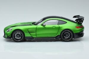 Mercedes AMG GT C190 Black Series Vert Hell Magno Édition Limitée Norev 1:18 183903 Métal — image 4 sur 7