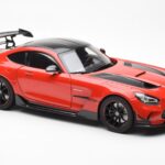 Mercedes AMG GT Black Series Rouge Asia Exclusive Norev 1:18 - image 6 of 8