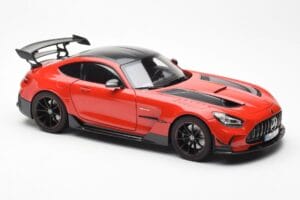Mercedes AMG GT Black Series Rouge Asia Exclusive Norev 1:18 183906 Métal — image 6 sur 8