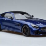 Mercedes AMG GT R C190 Bleu Brillant AUTOart 1:18 76334 Métal - image 5 of 7
