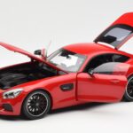 Mercedes AMG GT C190 Rouge Norev 1:18 - image 2 of 8