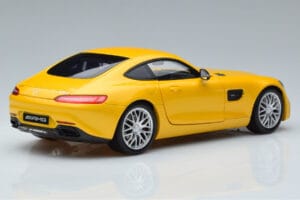 Mercedes AMG GT S Solarbeam Norev 1:18 B66960410 Métal — image 3 sur 7