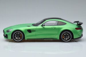 Mercedes AMG GT R Vert GT Spirit 1:18 GT179 Résine — image 3 sur 6