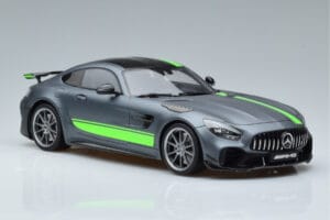 Mercedes AMG GT R Pro Selenite Gris GT Spirit 1:18 GT265 Résine — image 4 sur 6