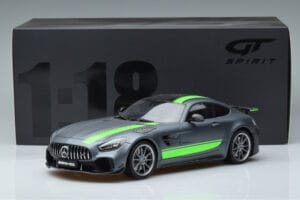 Mercedes AMG GT R Pro Selenite Gris GT Spirit 1:18 GT265 Résine — image 6 sur 6