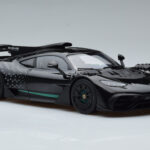 Mercedes AMG One Noir NZG 1:18 - image 7 of 9