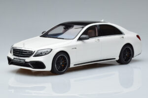 Mercedes AMG S63 W222 Diamond Blanc GT Spirit 1:18