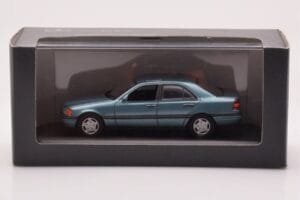Mercedes C-Class W202 C220 Petrol Métallique Minichamps 1:43 B66005705 Métal — image 3 sur 3