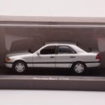 Mercedes C-Class W202 C220 Argent Minichamps 1:43 - image 4 of 4
