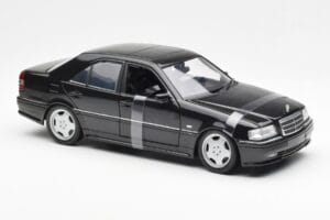 Mercedes C-Class W202 C36 AMG Noir Métallique UT Models 1:18 26102 Métal — image 4 sur 6