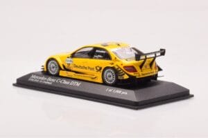 Mercedes C-Class W204 DTM Deutsche Post AMG Mercedes #17 D. Coulthard DTM 2010 Minichamps 1:43 400103817 Métal — image 3 sur 4