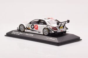 Mercedes C-Class W204 DTM GQ AMG Mercedes #16 Engels DTM 2009 Minichamps 1:43 400093816 Métal — image 3 sur 4