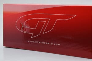 Mercedes C63 AMG S204 T-Model Blanc GT Spirit 1:18 GT147 Résine — image 7 sur 8