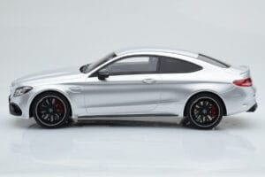 Mercedes C63S AMG C205 Coupé Argent GT Spirit 1:18 GT116 Résine — image 3 sur 6