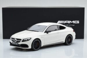 Mercedes C63S AMG C205 Coupé Blanc GT Spirit 1:18 B66965707 Résine — image 6 sur 6