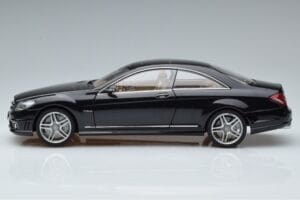 Mercedes CL63 AMG C216 Noir AUTOart 1:18 76169 Métal — image 3 sur 6