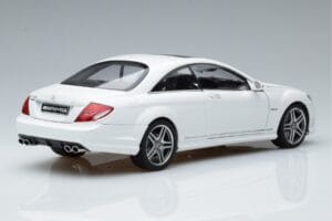Mercedes CL63 AMG C216 Blanc AUTOart 1:18 76167 Métal — image 2 sur 6