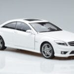 Mercedes CL63 AMG C216 Blanc AUTOart 1:18 76167 Métal - image 4 of 6
