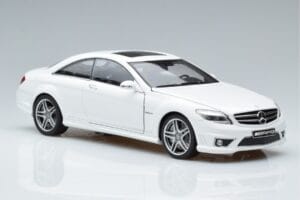 Mercedes CL63 AMG C216 Blanc AUTOart 1:18 76167 Métal — image 4 sur 6